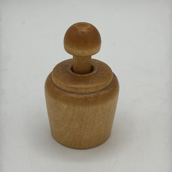 Antique butter press mold with card suit symbols - Picture 2 of 4